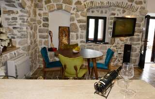 Виллы Villa Angelina Котор Вилла с 3 спальнями-107