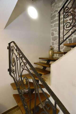 Виллы Villa Angelina Котор Вилла с 3 спальнями-36